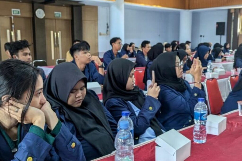 Kuliah Kerja Nyata di Rembang, Mahasiswa IPB Terjun ke Desa-Desa Terapkan Edible Garden Tower