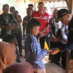 Pj Bupati Jepara Serahkan Bantuan untuk Korban Kecelakaan Bus SD Negeri 01 Banjaran