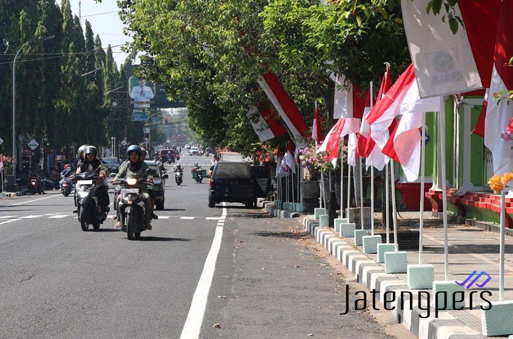 Pemasangan Bendera Merah Putih Dimulai, Blora Siap Sambut HUT RI ke-79