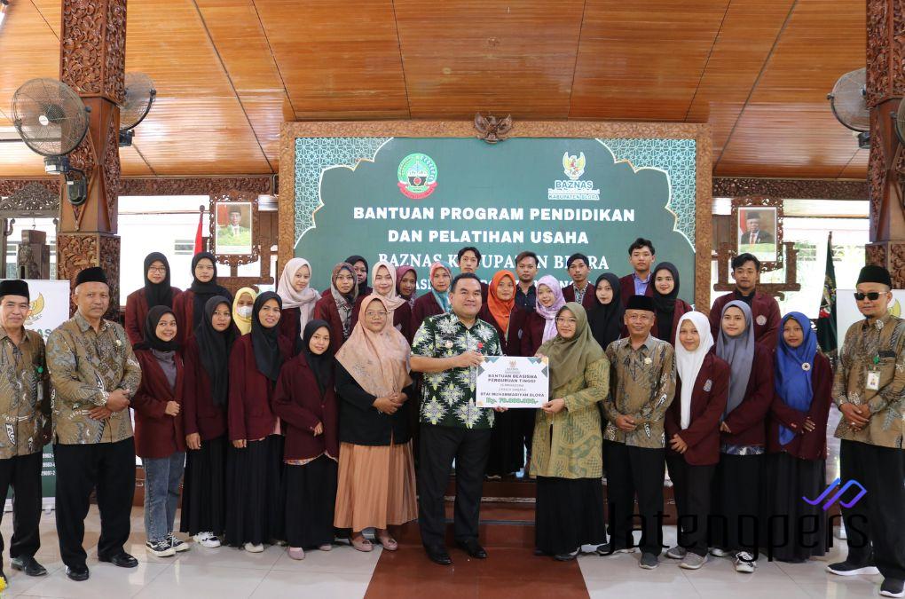 Peningkatan SDM Blora, Baznas Berikan Beasiswa kepada Mahasiswa di Empat Perguruan Tinggi