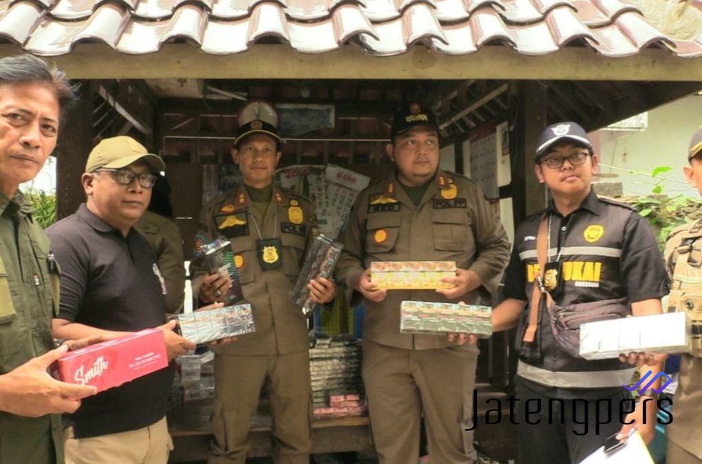 Satpol PP dan Tim Gabungan Rembang Sita 10.820 Batang Rokok Ilegal