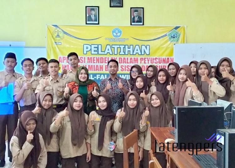 Tingkatkan Literasi Digital, SMK Al Falah adakan Pelatihan Aplikasi Mendelay