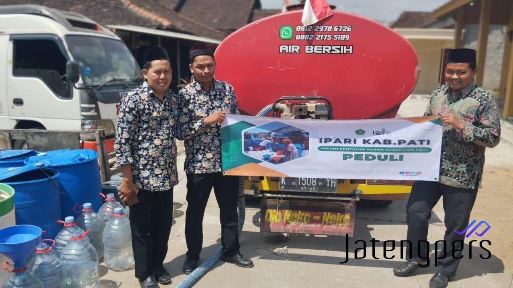 Aksi Kemanusiaan, IPARI Pati Gelontorkan 15.000 Liter Air Bersih Untuk Warga Mojoluhur