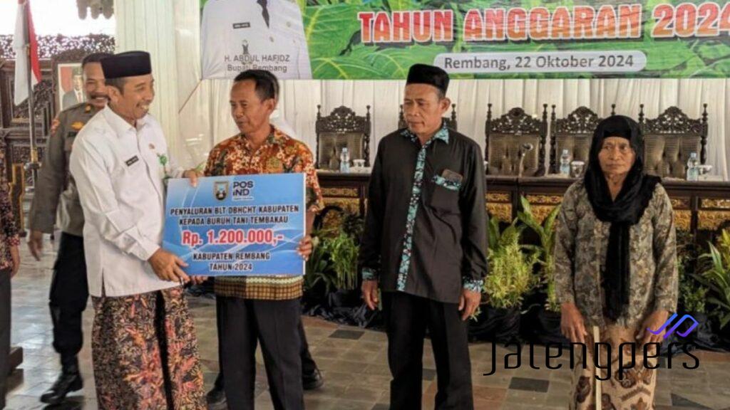 3.680 Buruh Tani Tembakau Rembang Terima BLT dari DBHCHT