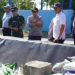 Karimunjawa Menuju Lingkungan Bersih, Pj Bupati Jepara Tinjau Pengolahan Sampah dan Infrastruktur