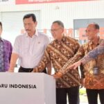 Luhut Resmikan Pabrik Katoda LFP Pertama di Luar China, Dorong Ekosistem EV Indonesia