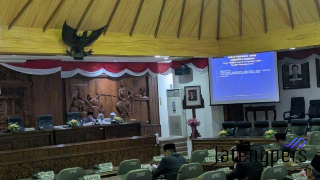 DPRD Kabupaten Rembang Tetapkan Tata Tertib Periode 2024-2029 dalam Rapat Paripurna