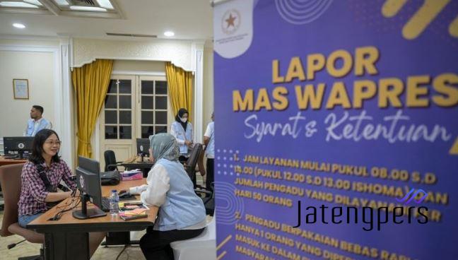 Gibran Tinjau Langsung Layanan Lapor Mas Wapres