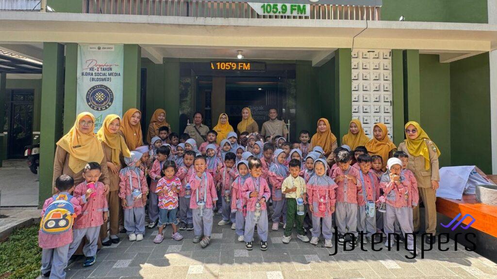 KB-TK Pelangi Ceria Blora Kenalkan Dunia Penyiaran Lewat Outing Class Inspiratif